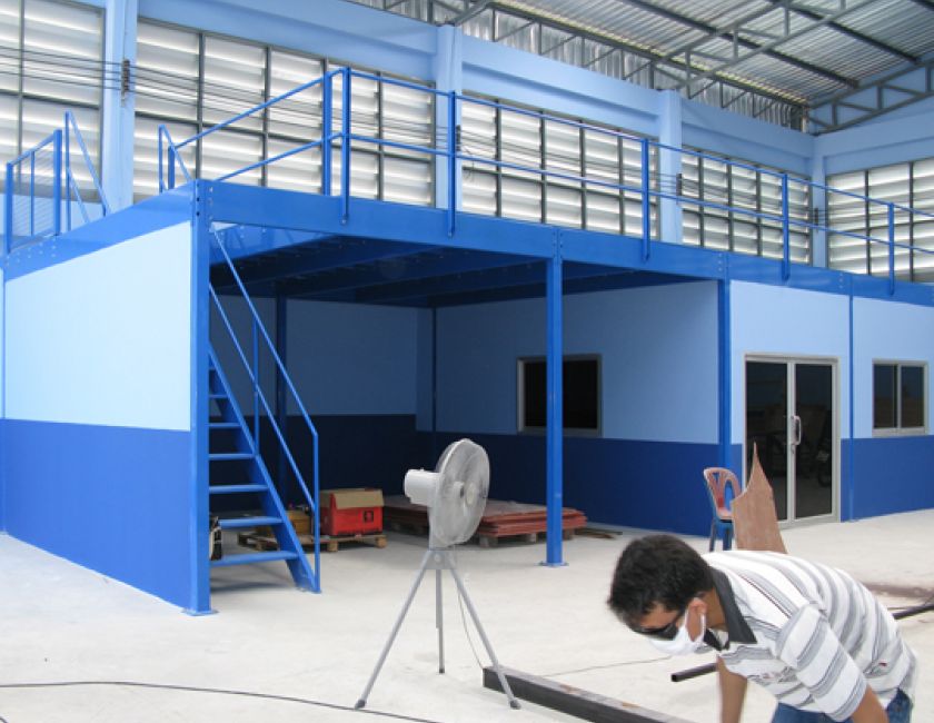 Mezzanine Floor  & Office